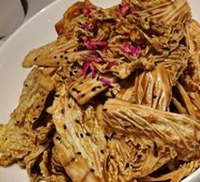 Skillful Hand Cabbage
