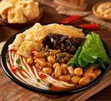 Spicy and Sour Snail Noodles