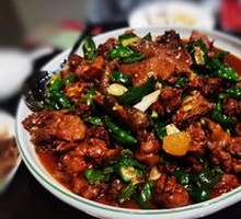 Weishan Lake Chicken Stir-Fry