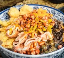 Stewed Pork Intestine Luosifen