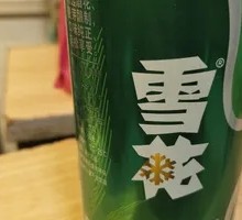 冰镇雪花啤酒
