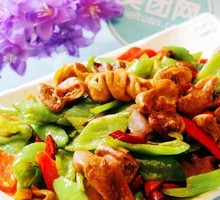 Spicy Stir-Fried Pig Intestines