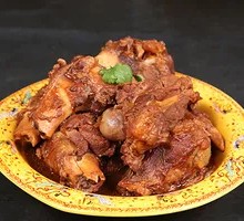 Braised Pork Bones with Homemade Sauce