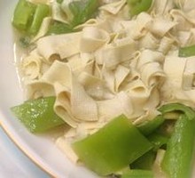 Stir-Fried Tofu Skin