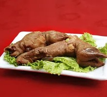 Braised Lamb Trotters in Soy Sauce
