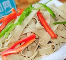Spicy Stir-Fried Tofu Skin