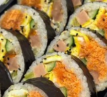 Meat Floss Salad Sushi Roll