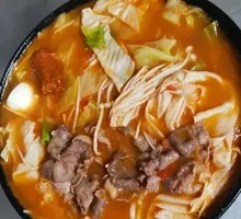 Tomato Beef Noodle Soup