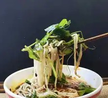 Premium Meat Sauce Rice Noodles