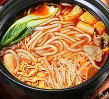 Signature Potatoes Noodles in Clay Pot