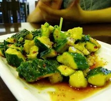 Garlic Cucumber Salad