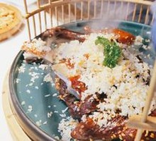 Peach Blossom Drunk Chicken