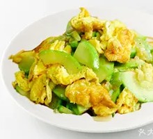 西葫炒鸡蛋