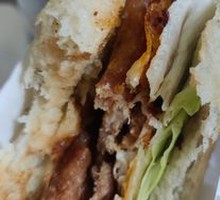 Braised Pork Belly in Flatbread