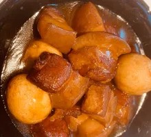 Braised Pork Belly with Quail Eggs