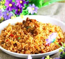 Sauce-Braised Intestine Stir-Fried Rice