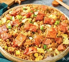 Big Pork Belly Stir-Fried Fried Rice