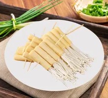 Fried Tofu Skin with Golden Needle Mushrooms