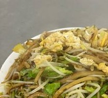 Stir-fried Noodles with Simmered Sauce