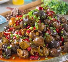 Stir-Fried Snails in Sauce