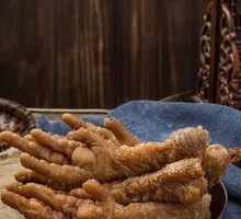 Braised Chicken Feet in Soy Sauce