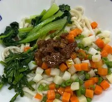Special Meat Sauce Dry Noodle Stir-fry