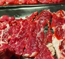 Stir-Fried Beef Tenderloin Salad