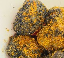 Ink Chicken Cubes