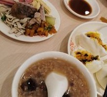 Tremella and Red Date Porridge