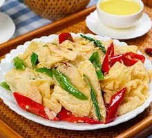Spicy Stir-Fried Tofu Skin