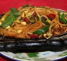 Bean Sprout and Vermicelli Stir-fry
