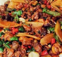 Zaozhuang Spicy Chicken