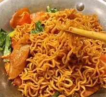 Stir-Fried Instant Noodles