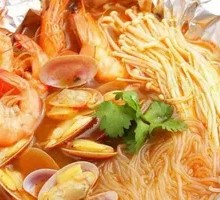 Aluminum-wrapped Scallops Noodles