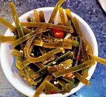 Thin seaweed strips
