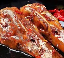 Finger-Licking Spicy Large Duck Head