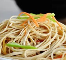 Onion and Tofu Skin Salad