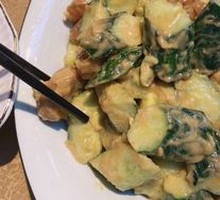 Cucumber with Fried Dough Sticks