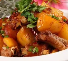 Stewed Pork Ribs with Potatoes