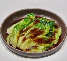 Stir-Fried Lettuce with Oyster Sauce