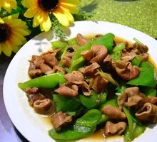 Spicy Stir-Fried Pig Intestines