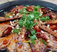 Spicy Braised Duck Heads