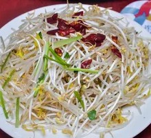 Stir-Fried Mung Bean Sprouts