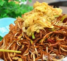 鸡蛋焖饼