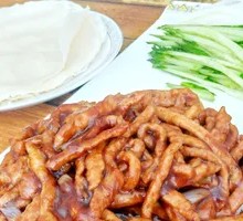 Beijing-style Shredded Pork in Soy Sauce