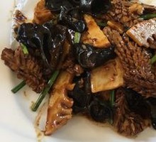 Traditional Stir-Fried Three Delicacies