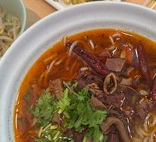 Juewei Lamb Offal Noodles