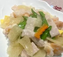 Stir-Fried Three Delicacies