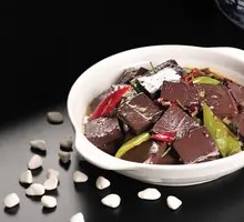 Spicy Stir-Fried Lamb Blood