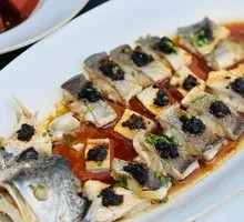 Steamed Yellow Croaker with Old Cabbage Paste